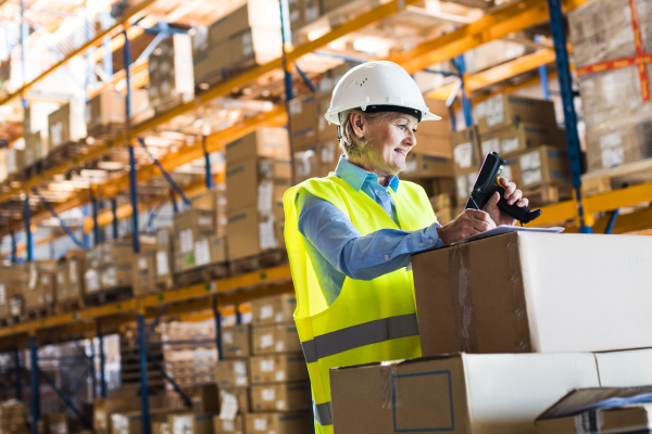 3pl-Ecommerce-Shipping-Software-in-warehouse
